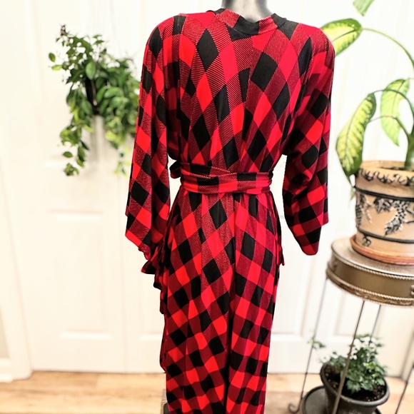 LIKE NEW Onion Cut & Sewn kimono duster - Picture 9 of 10
